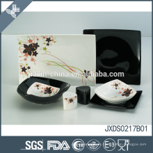 La buena calidad al por mayor del estilo europeo cuadrado flor impresa porcelana cena de boda conjunto